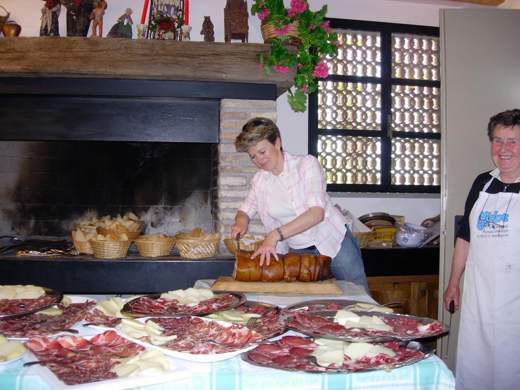 Ca' le Suore Cagli Extérieur photo